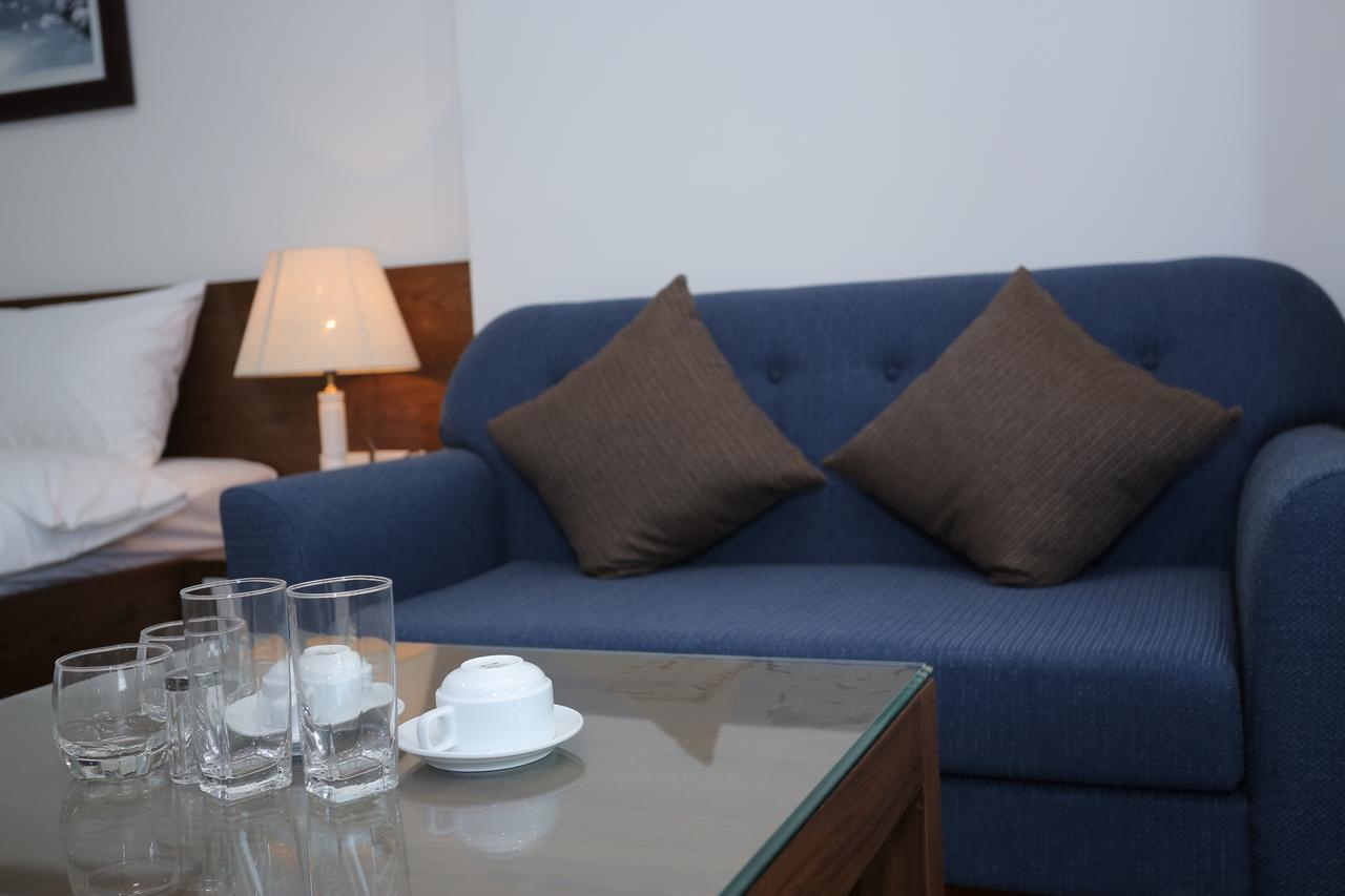 Cat Linh Arl55 Hotel Hanoi Bagian luar foto